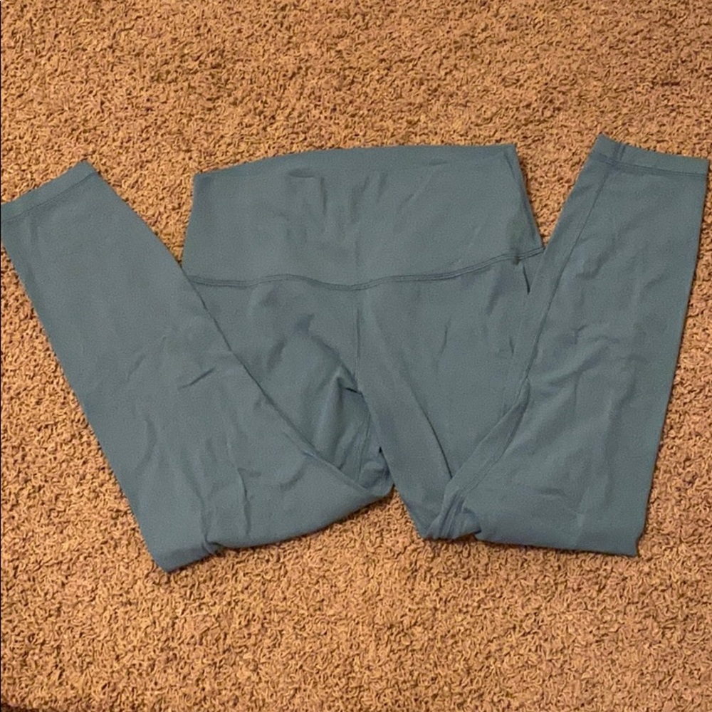 Lululemon Align Crop